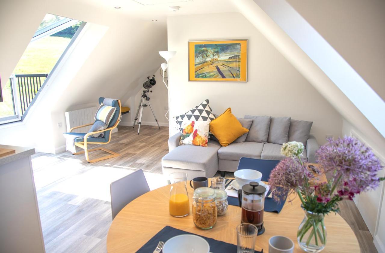 Ferienwohnung The Roost - A Bird'S Eye View In The Countryside Cullompton Exterior foto